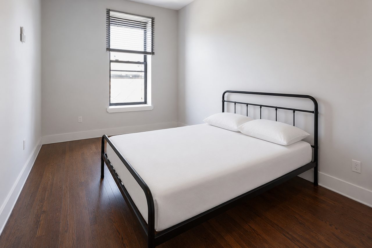 #1628: Bushwick - Full Bedroom D - 13