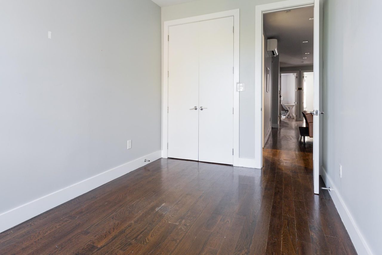 #1628: Bushwick - Full Bedroom D - 19