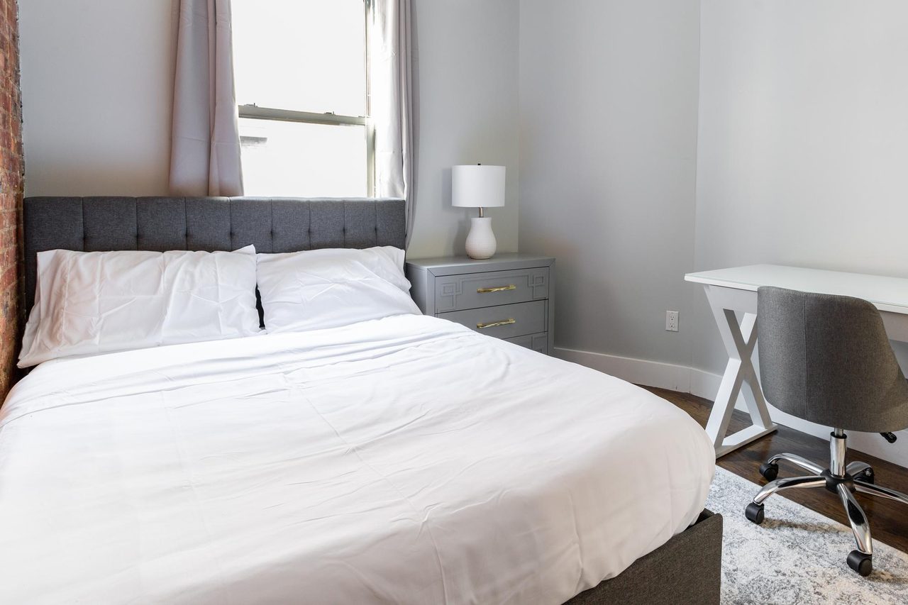 #1628: Bushwick - Full Bedroom A - 21