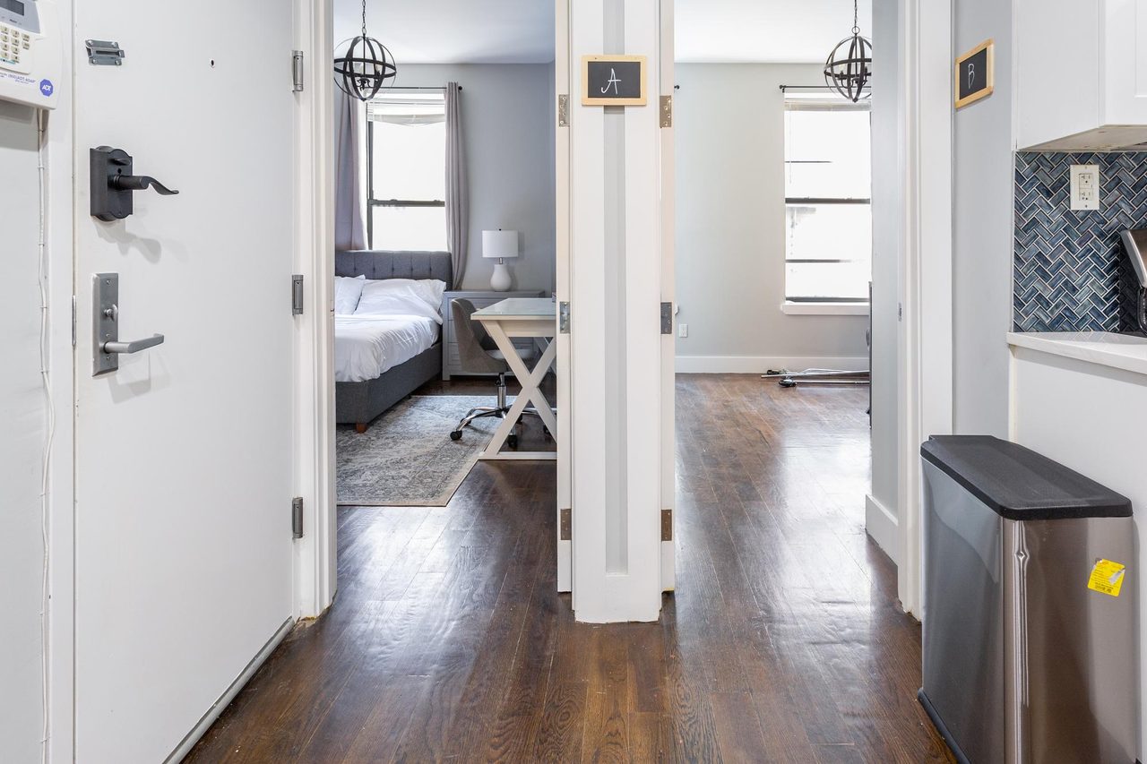#1628: Bushwick - Full Bedroom B - 9