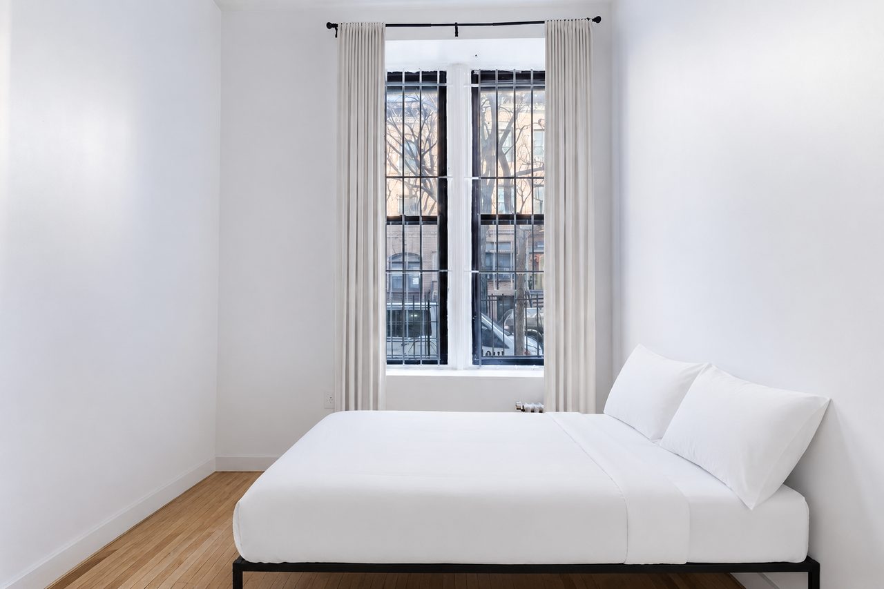 #1683: Hamilton Heights - Full Bedroom C - 1