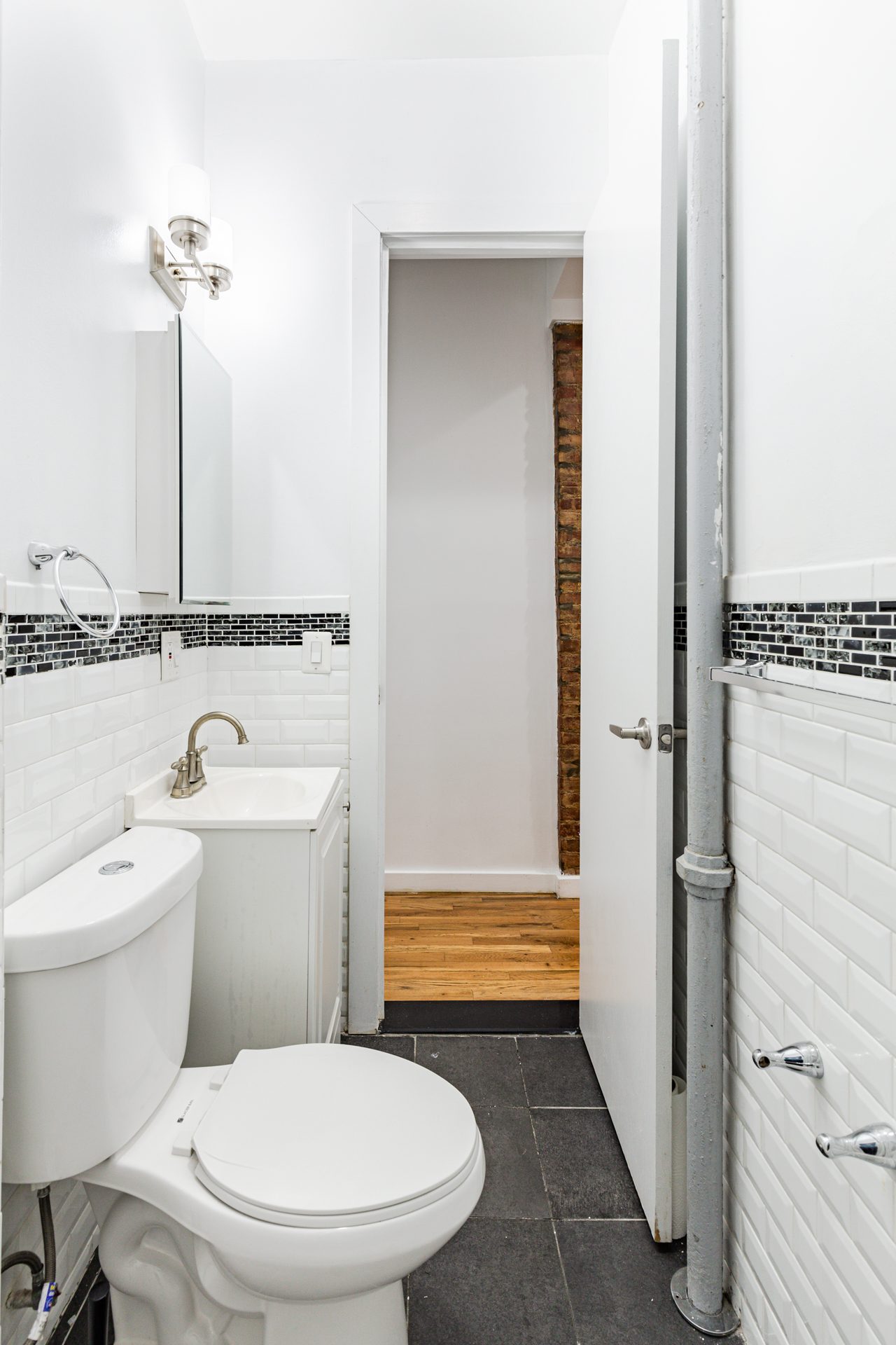  #1683: Hamilton Heights - Full Bedroom C  -  #1683: Hamilton Heights  - Gallery -  6