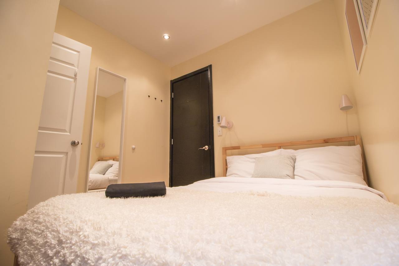  #356: Upper West Side - Full Bedroom D  -  #356: Upper West Side  - Gallery -  2