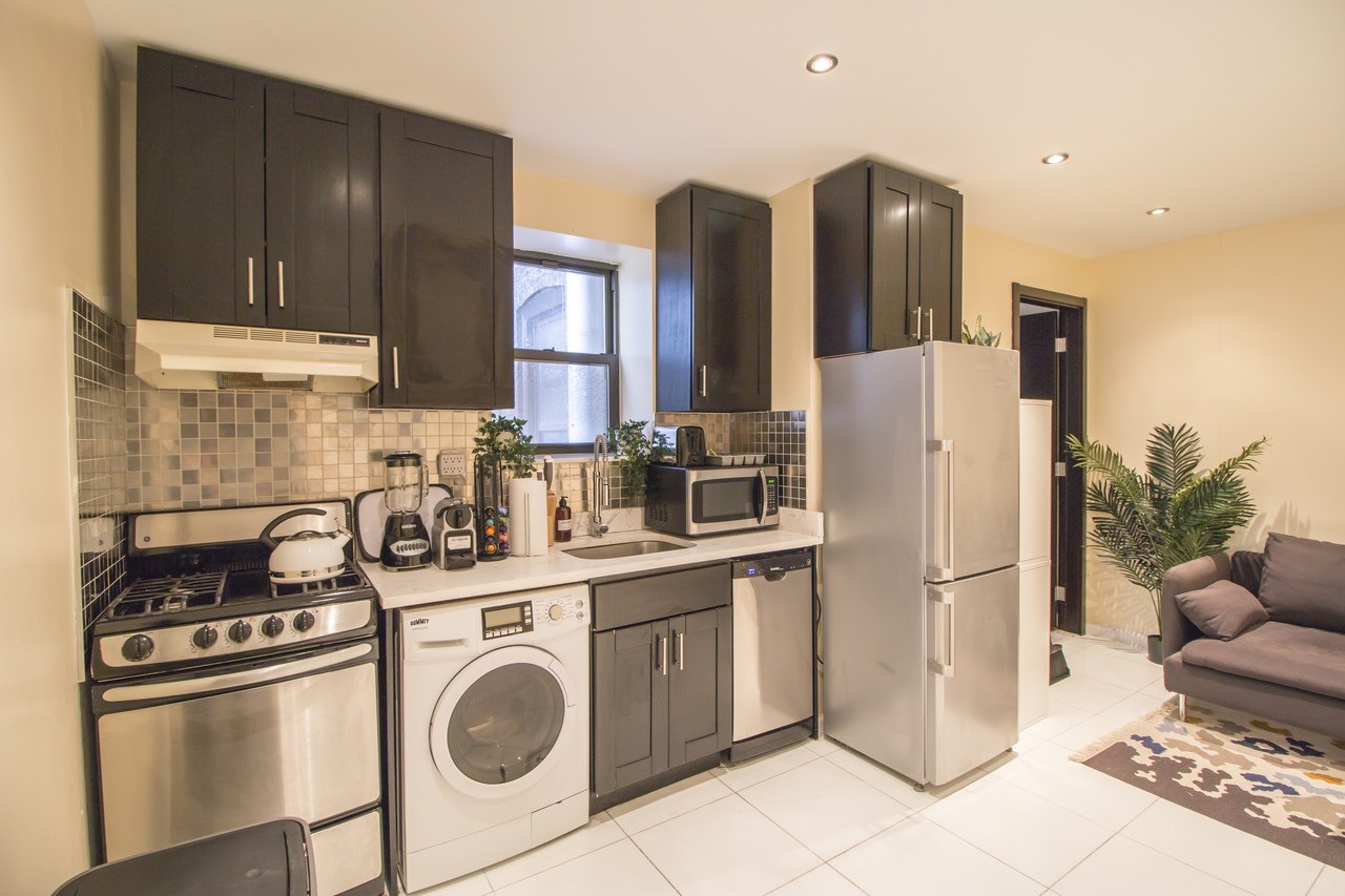  #356: Upper West Side - Full Bedroom B  -  #356: Upper West Side  - Gallery -  4