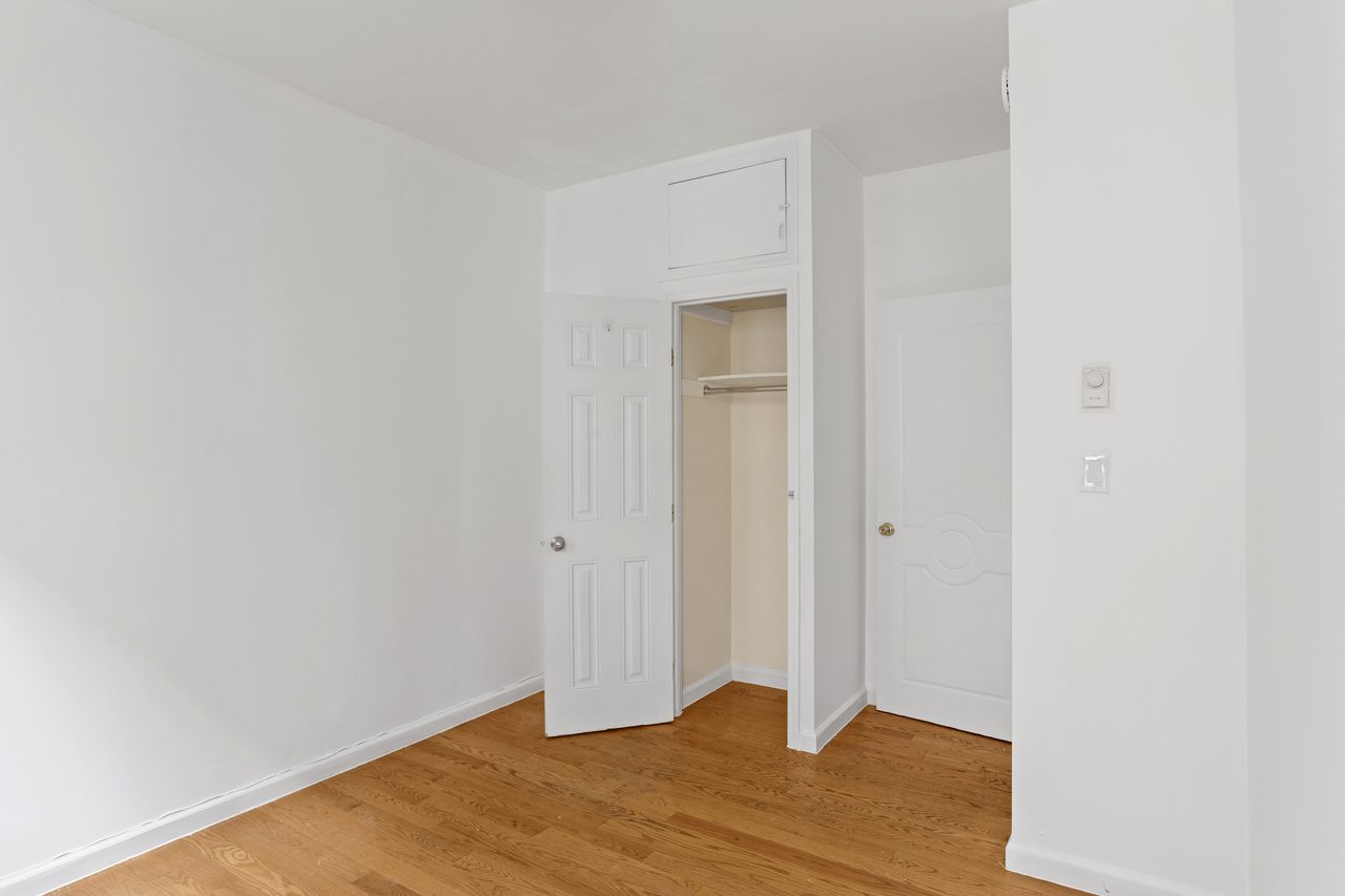  #759: Upper West Side - Full Bedroom B  -  #759: Upper West Side  - Gallery -  7