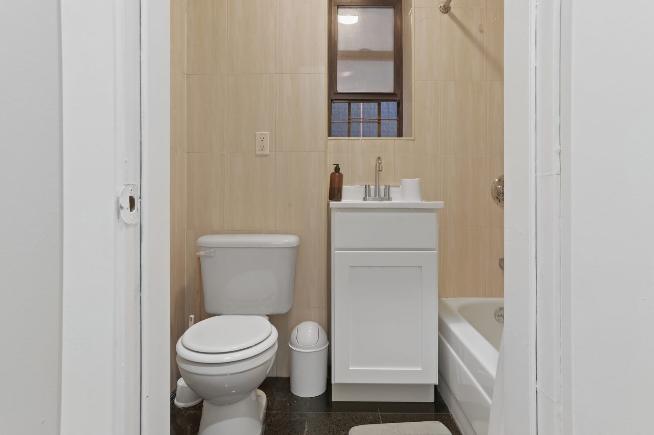 #759: Upper West Side - Full Bedroom A - #759: Upper West Side - Gallery - 2