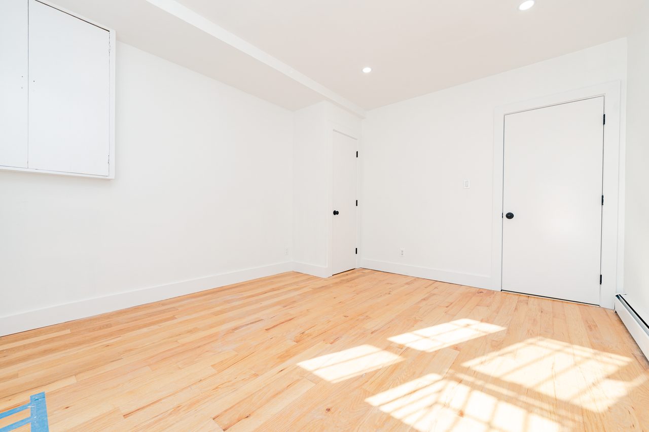 #1792: Bedford-Stuyvesant - Queen Room C - 12