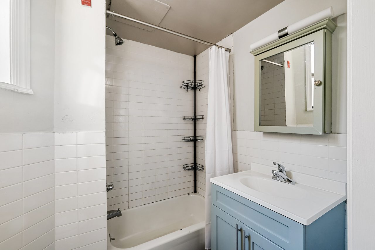  #959: Crown Heights - Full Bedroom C  -  #959: Crown Heights  - Gallery -  10