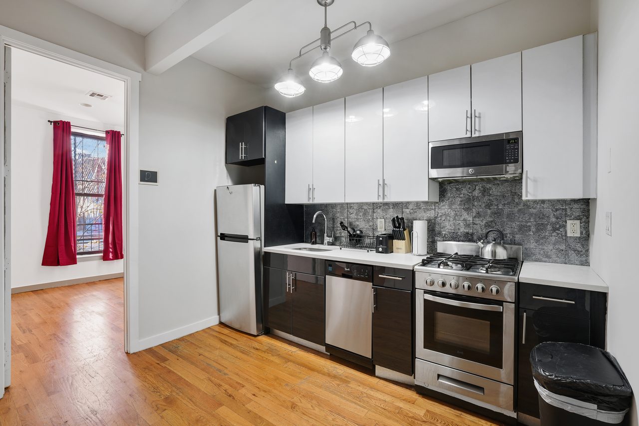 #867: Bedford-Stuyvesant - Full Bedroom B - 3