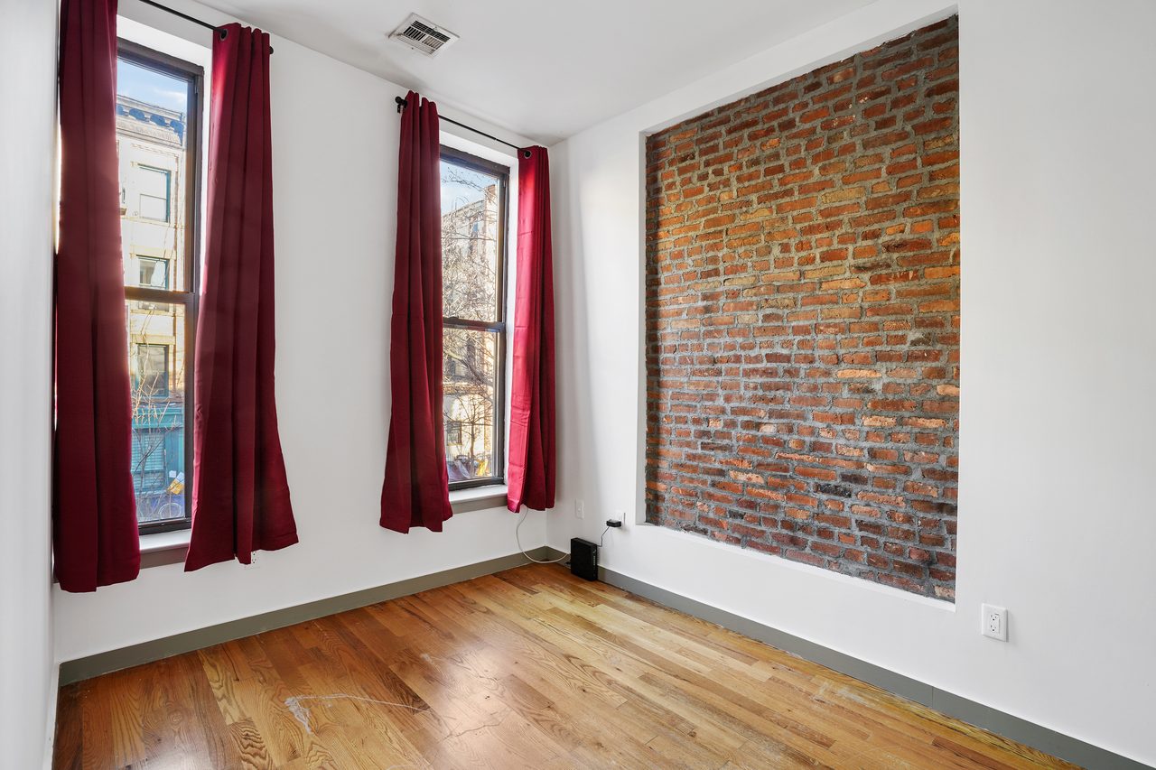 #867: Bedford-Stuyvesant - Full Bedroom A - 1