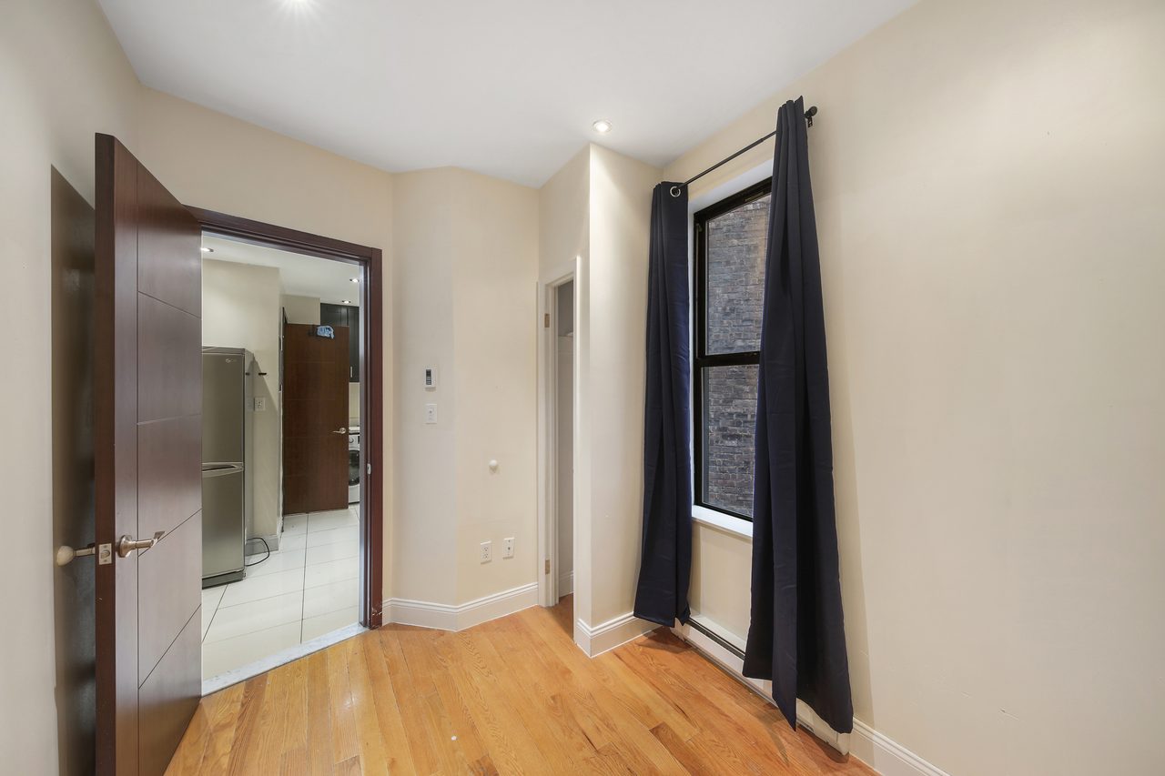 #791: Upper West Side - Full Bedroom D - #791: Upper West Side - Gallery - 4