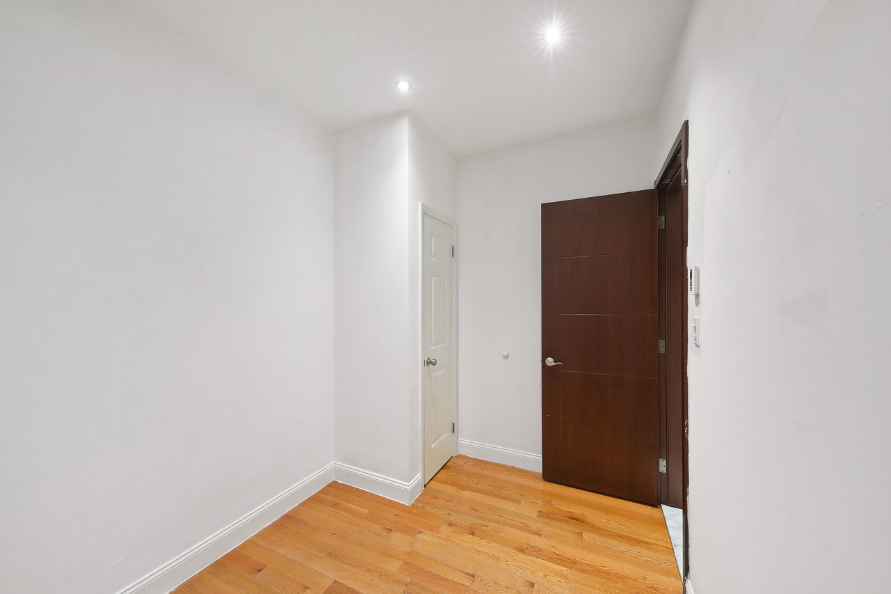  #791: Upper West Side - Full Bedroom C  -  #791: Upper West Side  - Gallery -  6