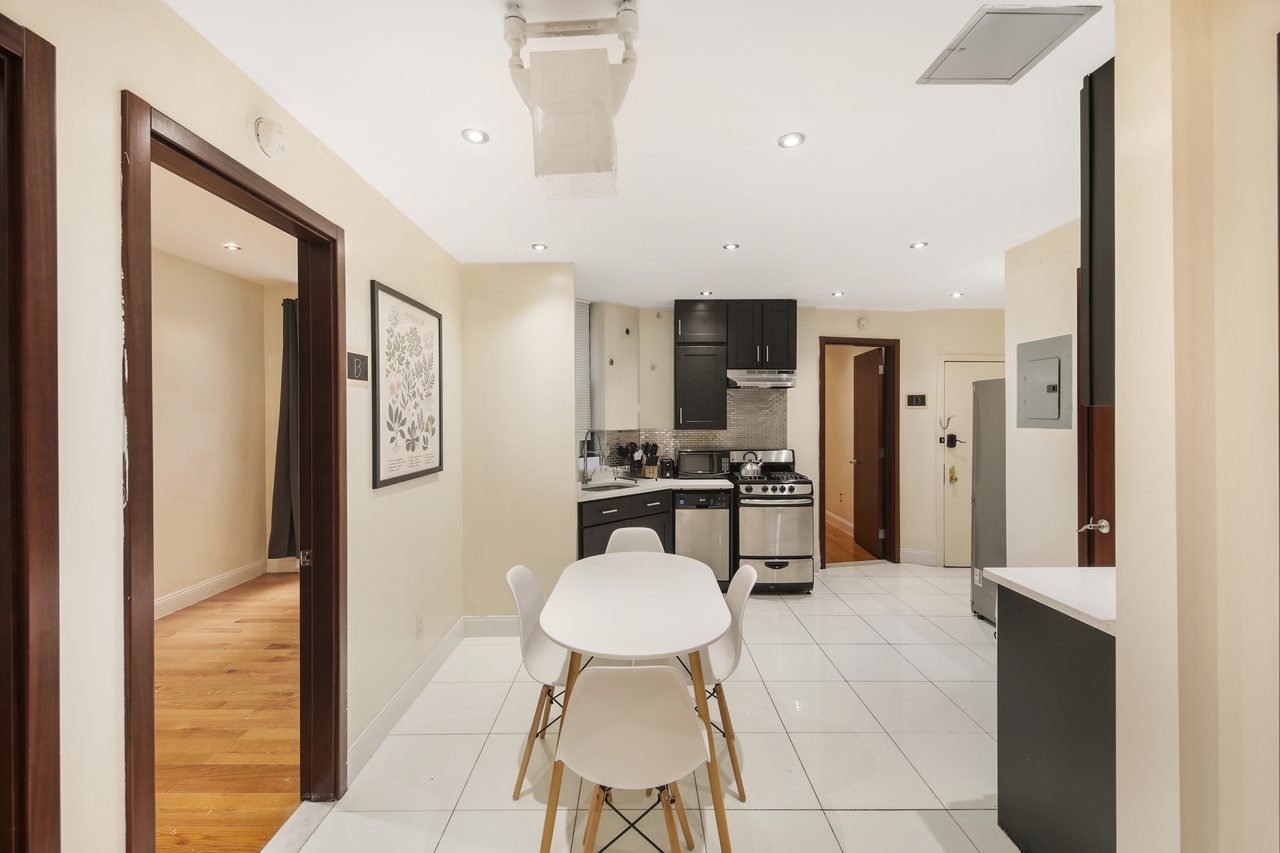  #791: Upper West Side - Full Bedroom B  -  #791: Upper West Side  - Gallery -  7