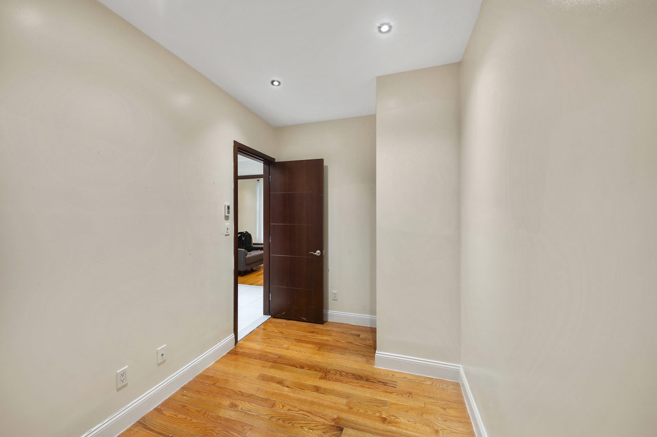  #791: Upper West Side - Full Bedroom B  -  #791: Upper West Side  - Gallery -  5