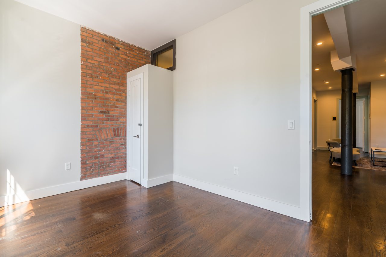 #1241: Bedford-Stuyvesant - Full Bedroom B - 13