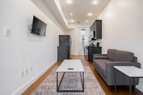 #1382: Crown Heights  - Gallery -  5