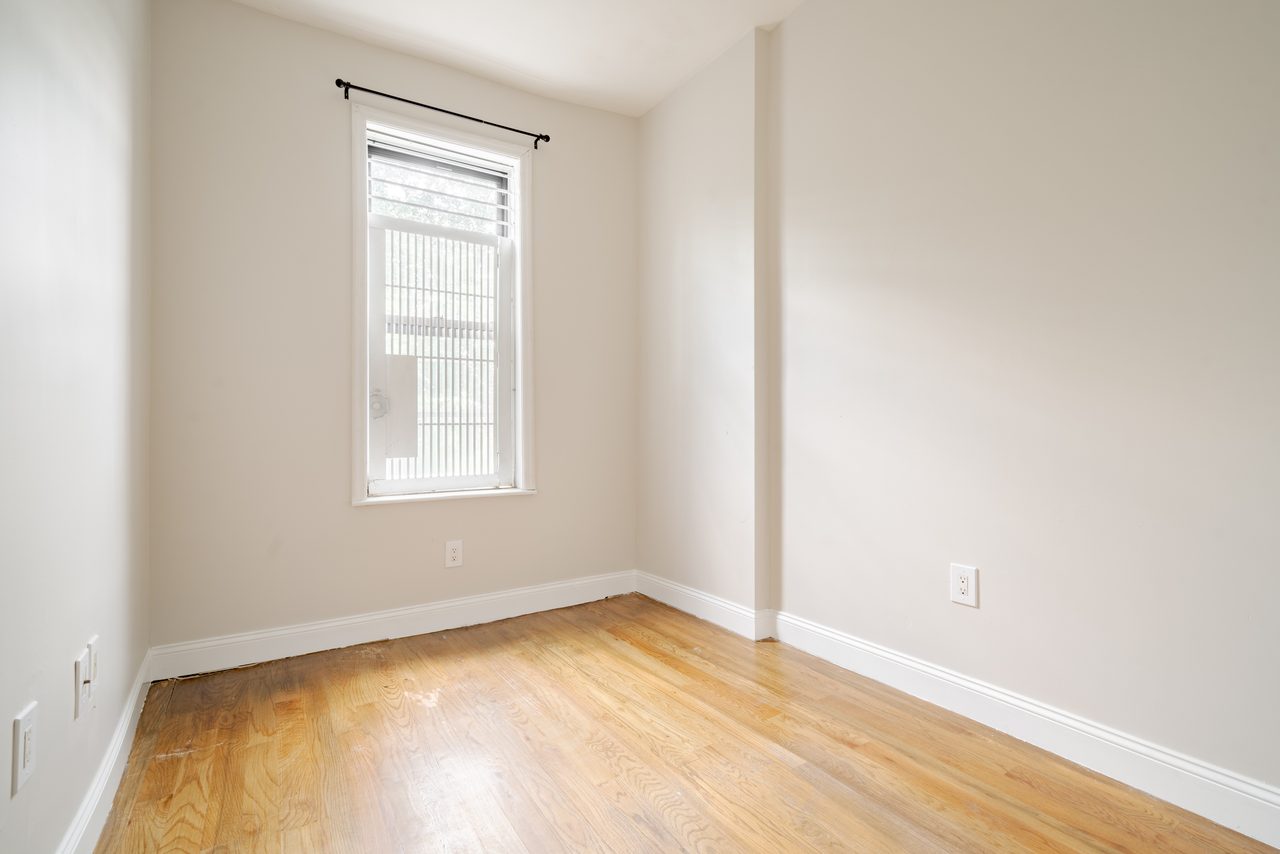 #1382: Crown Heights - Full Bedroom D - #1382: Crown Heights - Gallery - 17