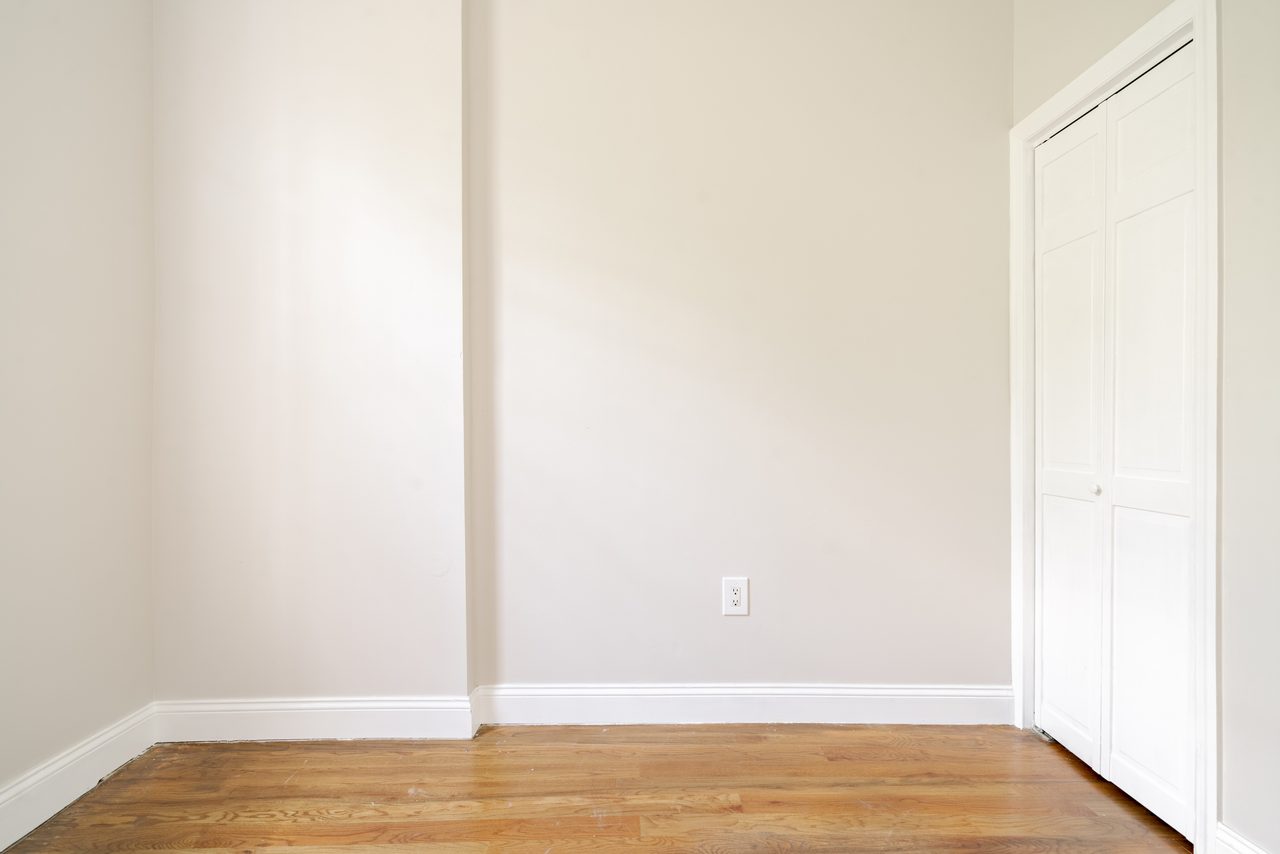 #1382: Crown Heights - Full Bedroom D - #1382: Crown Heights - Gallery - 16
