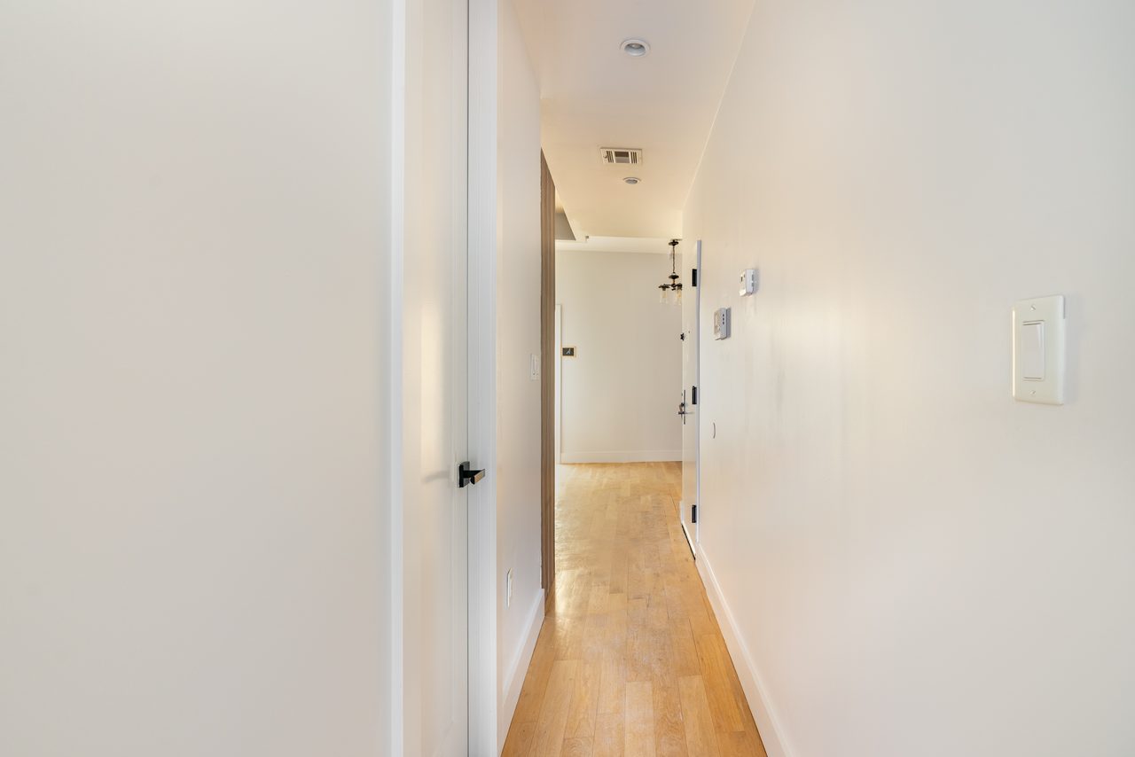 #1090: Central Harlem - Full Bedroom B - 2
