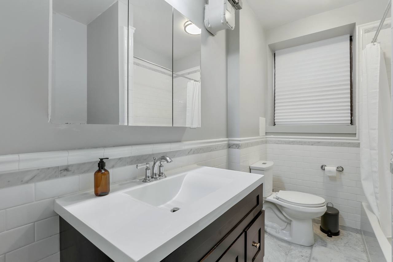  #446: West Harlem - Full Bedroom C  -  #446: West Harlem  - Gallery -  14