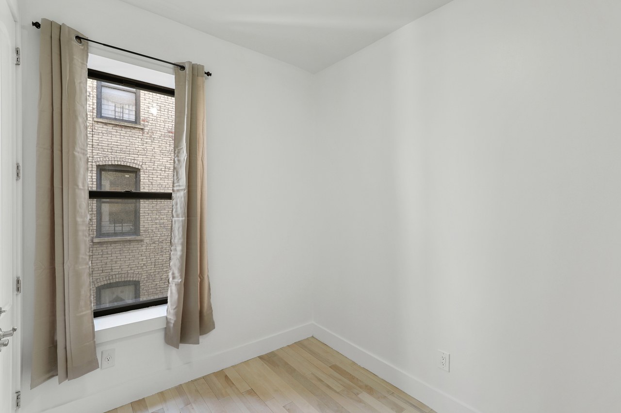  #446: West Harlem - Full Bedroom C  -  #446: West Harlem  - Gallery -  3