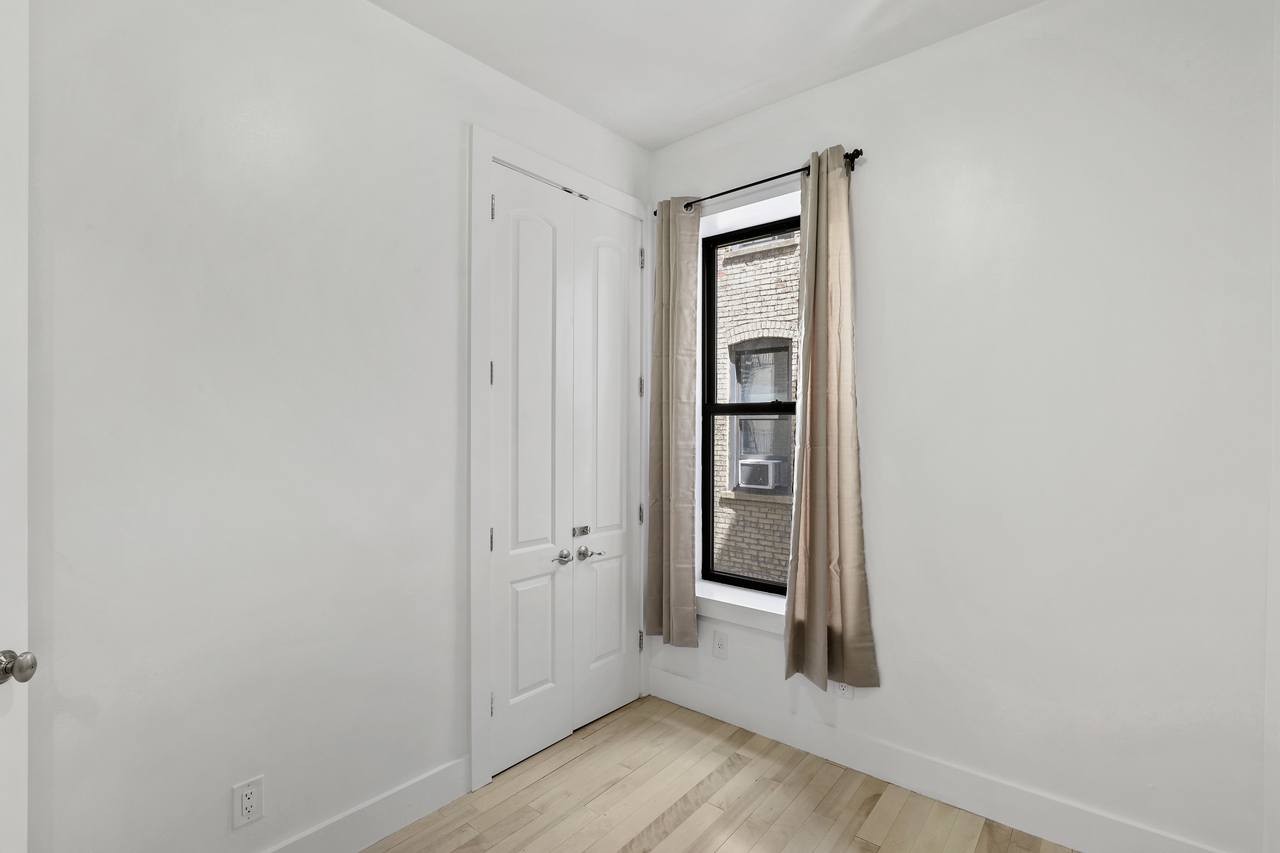  #446: West Harlem - Full Bedroom C  -  #446: West Harlem  - Gallery -  2