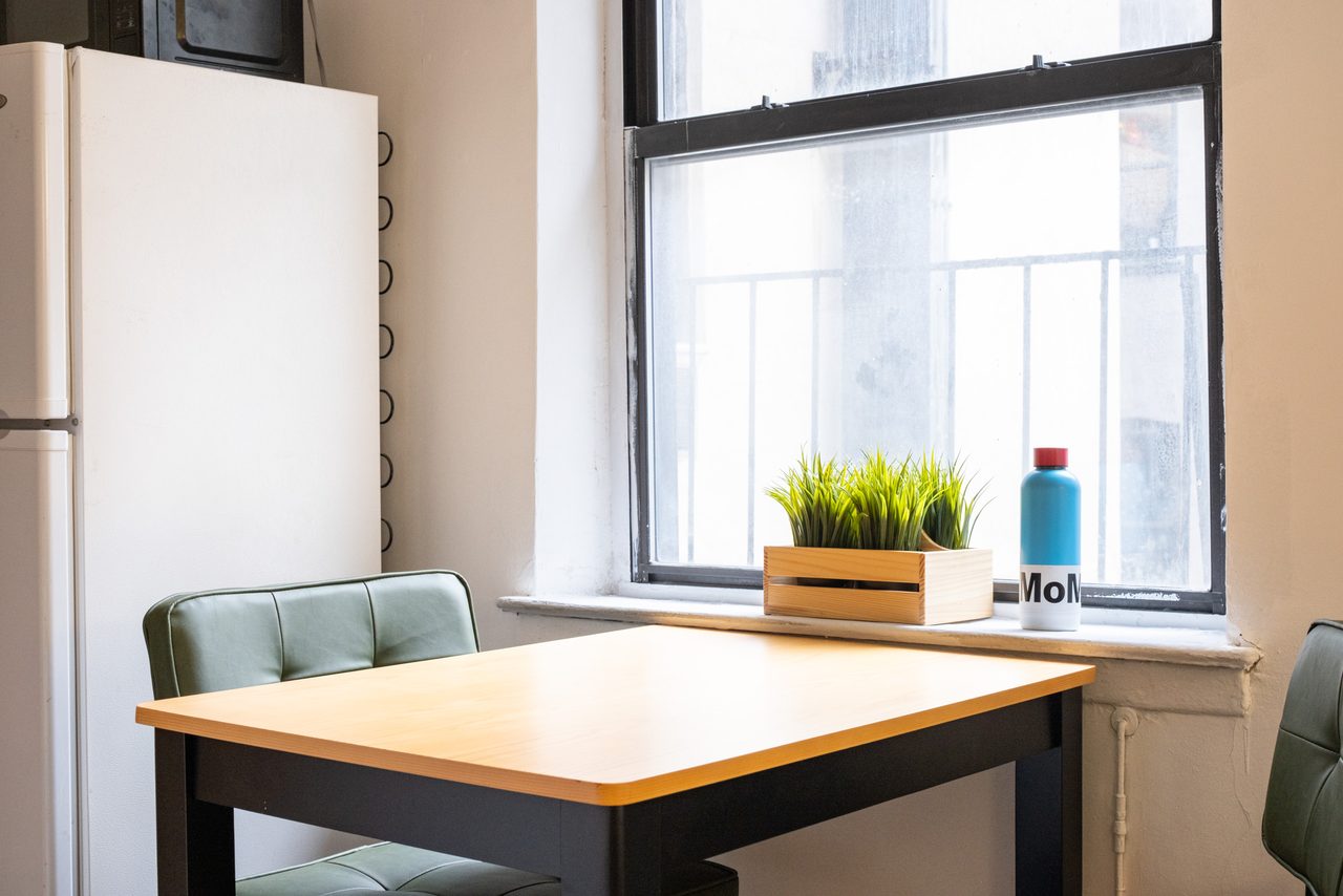 #782: East Village - Studio (Queen) - #782: East Village - Gallery - 10