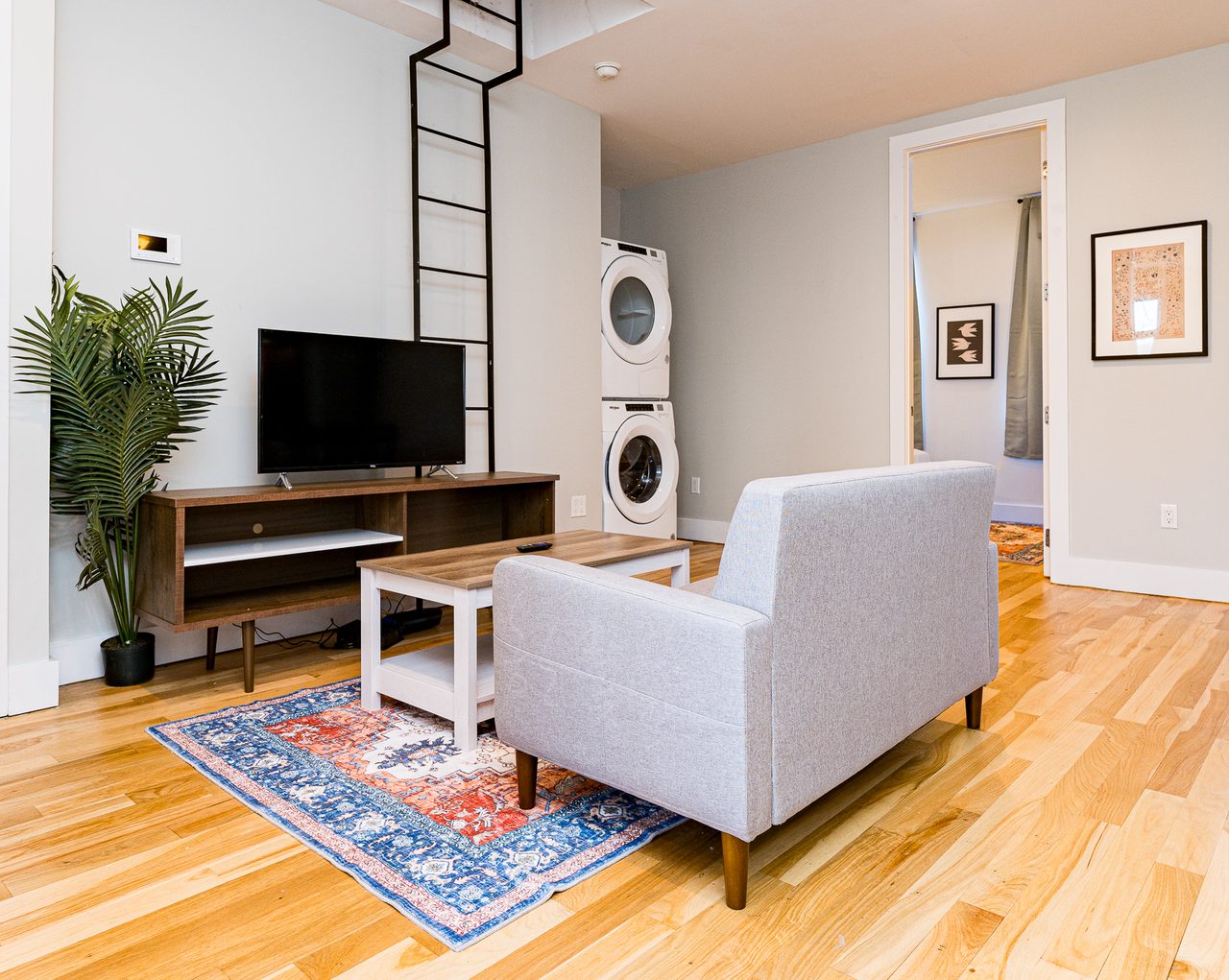  #1803: Clinton Hill - Queen Bedroom A  -  #1803: Clinton Hill  - Gallery -  6