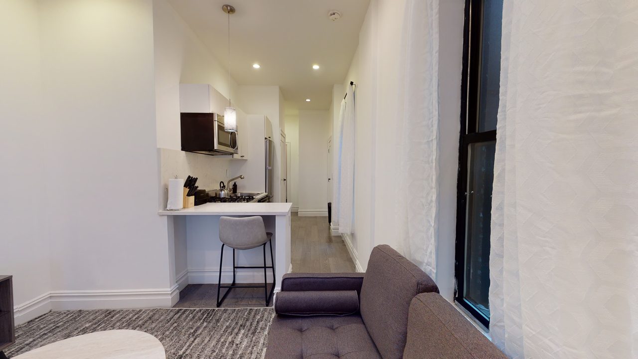  #738: Columbus Circle - 1 Bedroom (Queen)  -  #738: Columbus Circle  - Gallery -  9