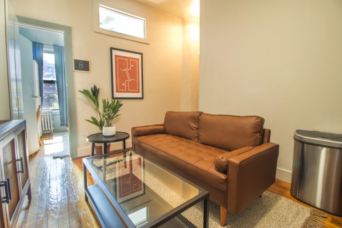 #364: East Village  - Gallery -  3