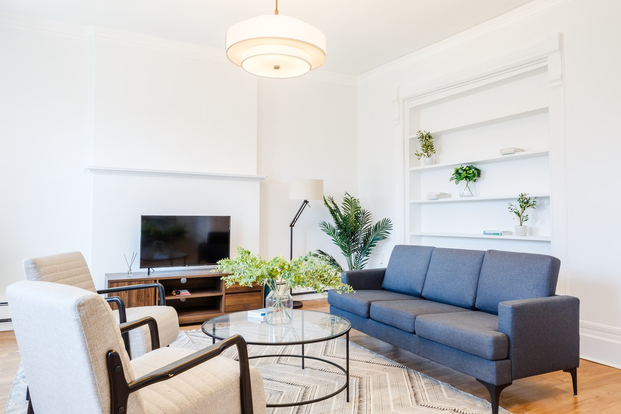  #119: Central Harlem - Queen Bedroom A  -  #119: Central Harlem  - Gallery -  4