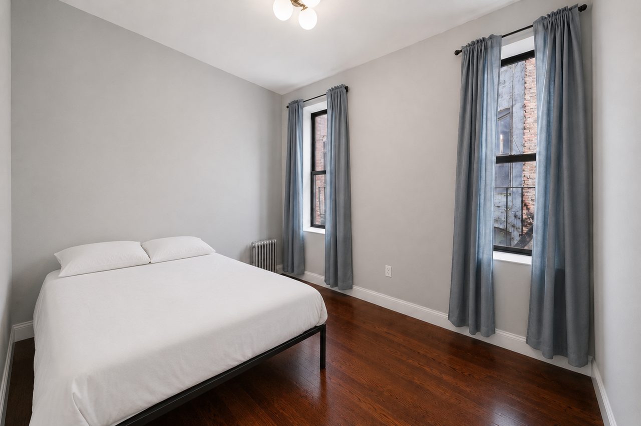 #596: Hamilton Heights - Full Bedroom C - 10