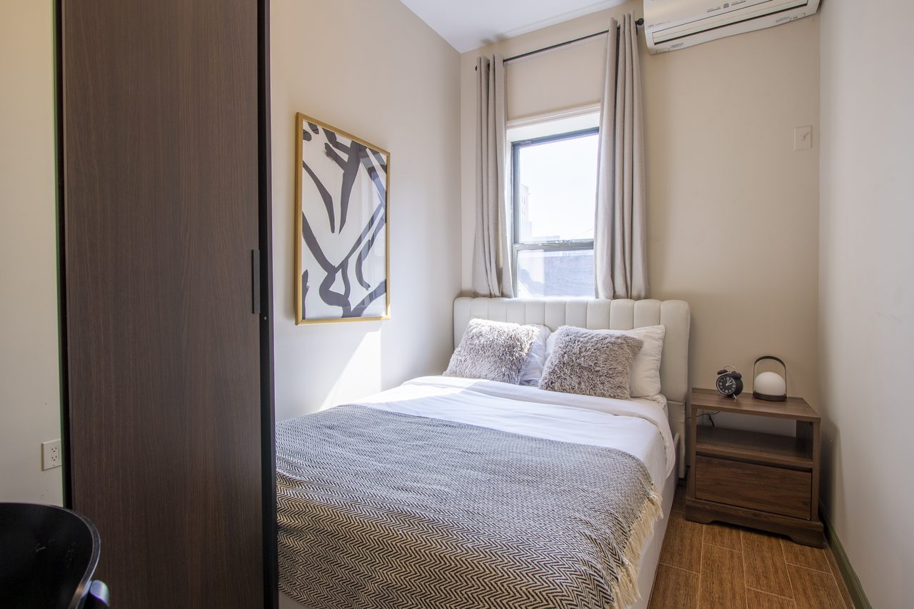  #264: Chinatown - Full Bedroom A  -  #264: Chinatown  - Gallery -  1