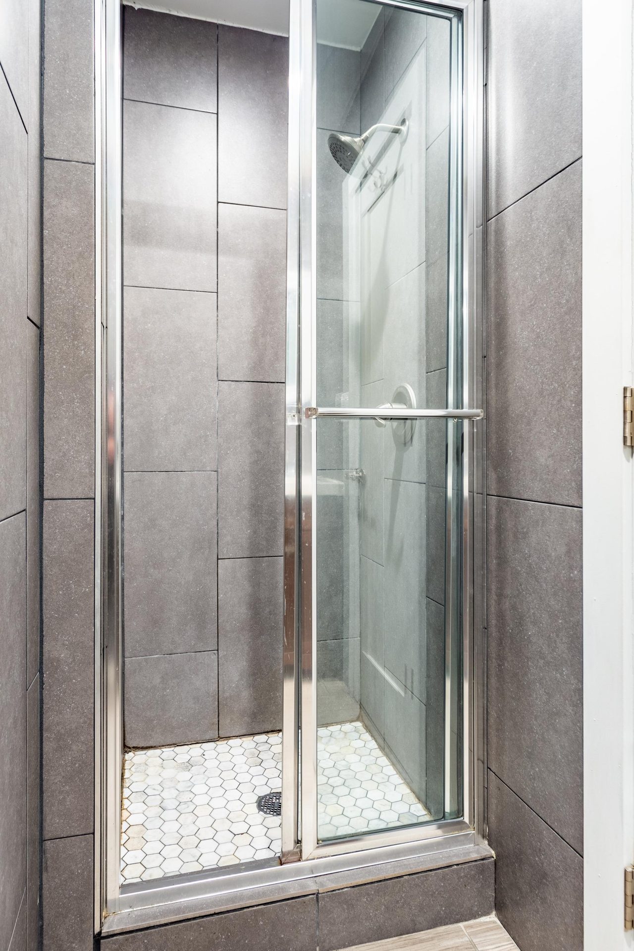 #1509: East Village - Studio (Full) - #1509: East Village - Gallery - 4