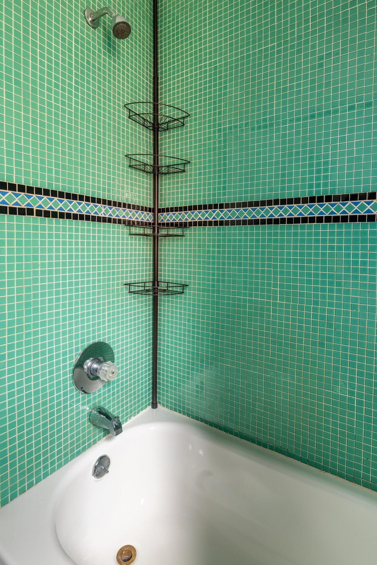  #1249: East Village - Queen Bedroom A  -  #1249: East Village  - Gallery -  2