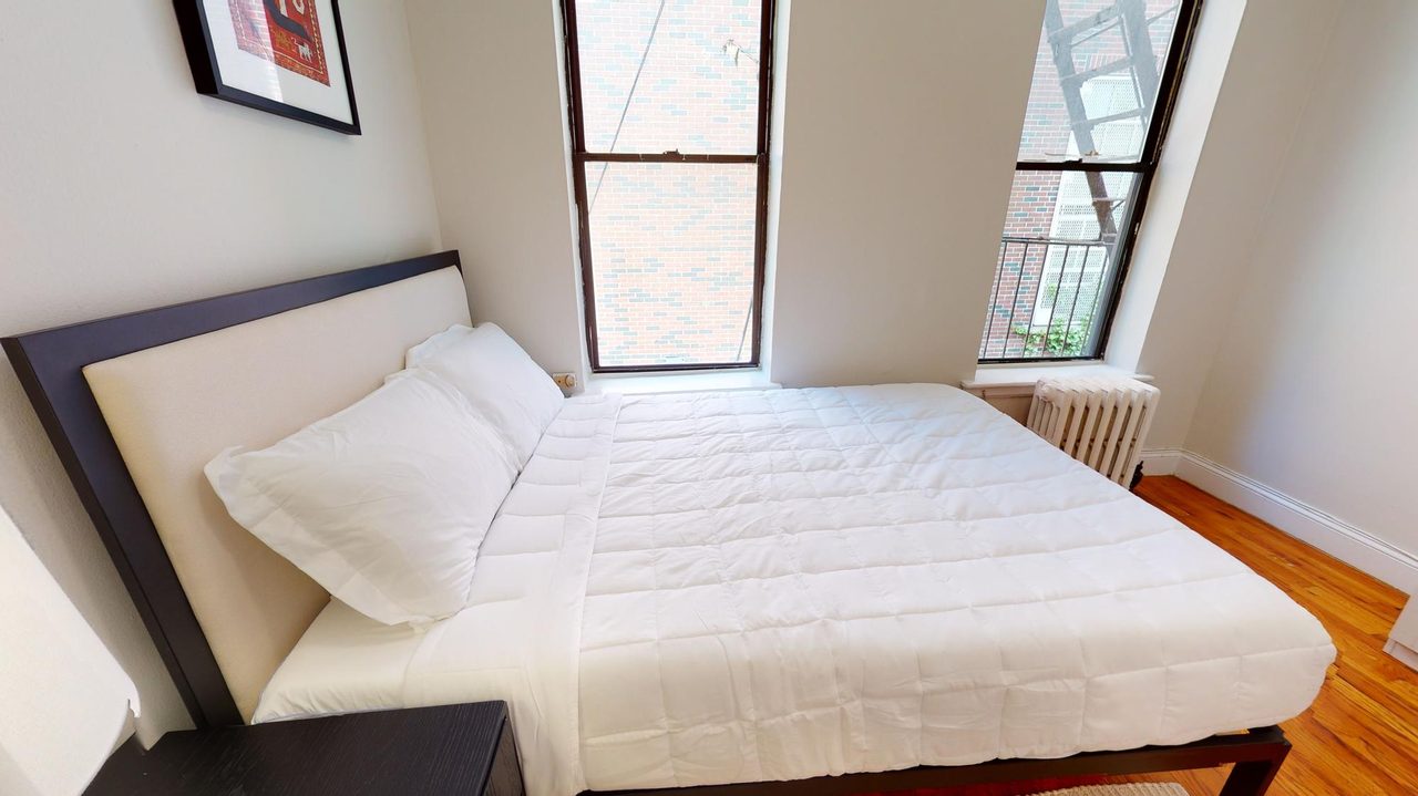  #1249: East Village - Queen Bedroom A  -  #1249: East Village  - Gallery -  10