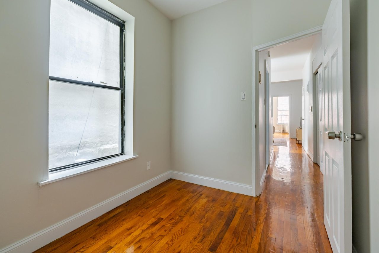 #1249: East Village - Full Bedroom B - #1249: East Village - Gallery - 4