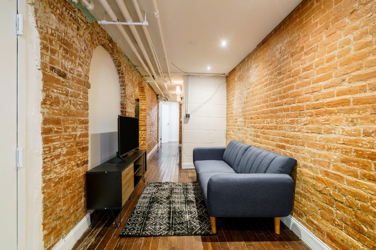 #909: Bedford-Stuyvesant - Full Bedroom C - 14