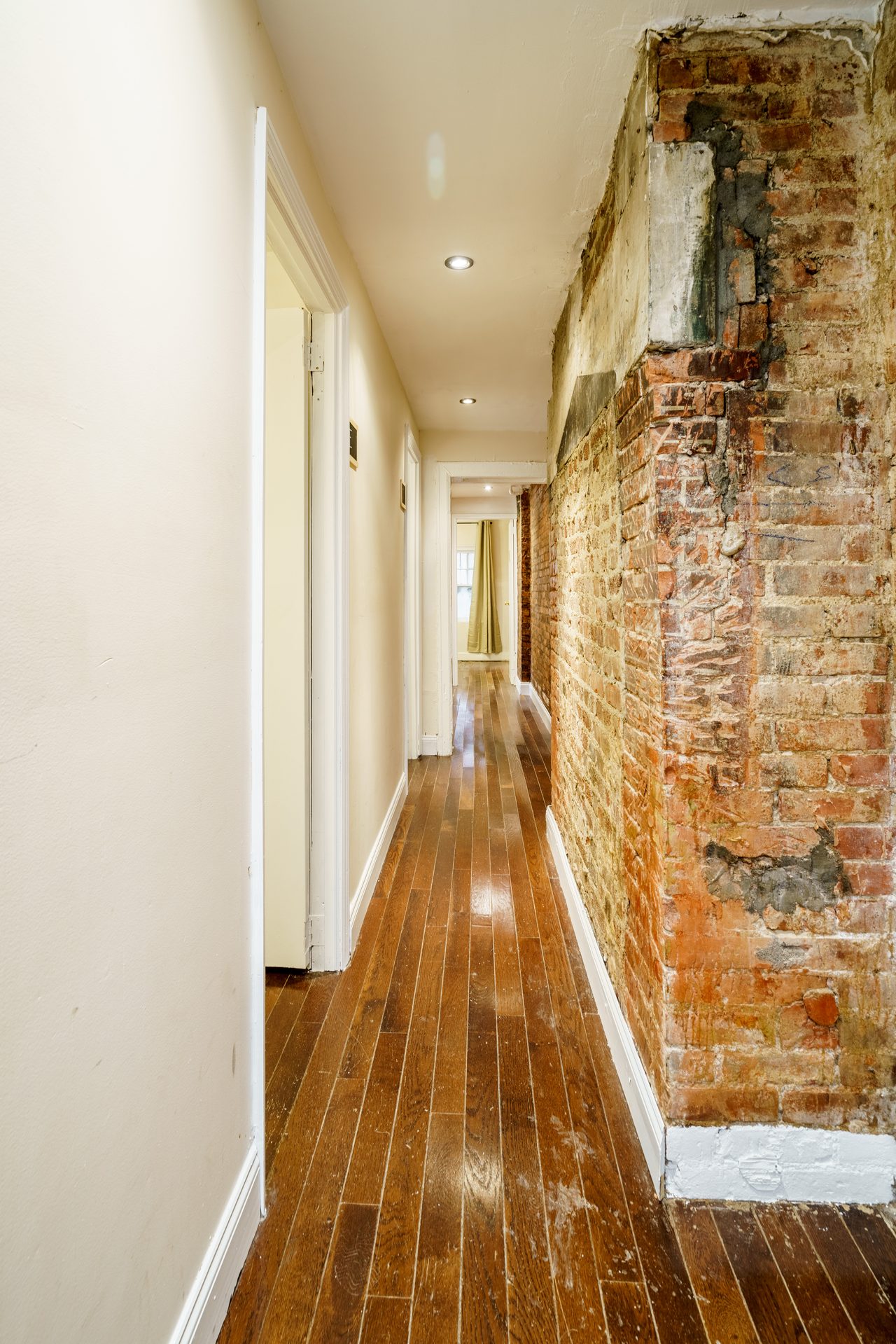 #909: Bedford-Stuyvesant - Full Bedroom A - 7