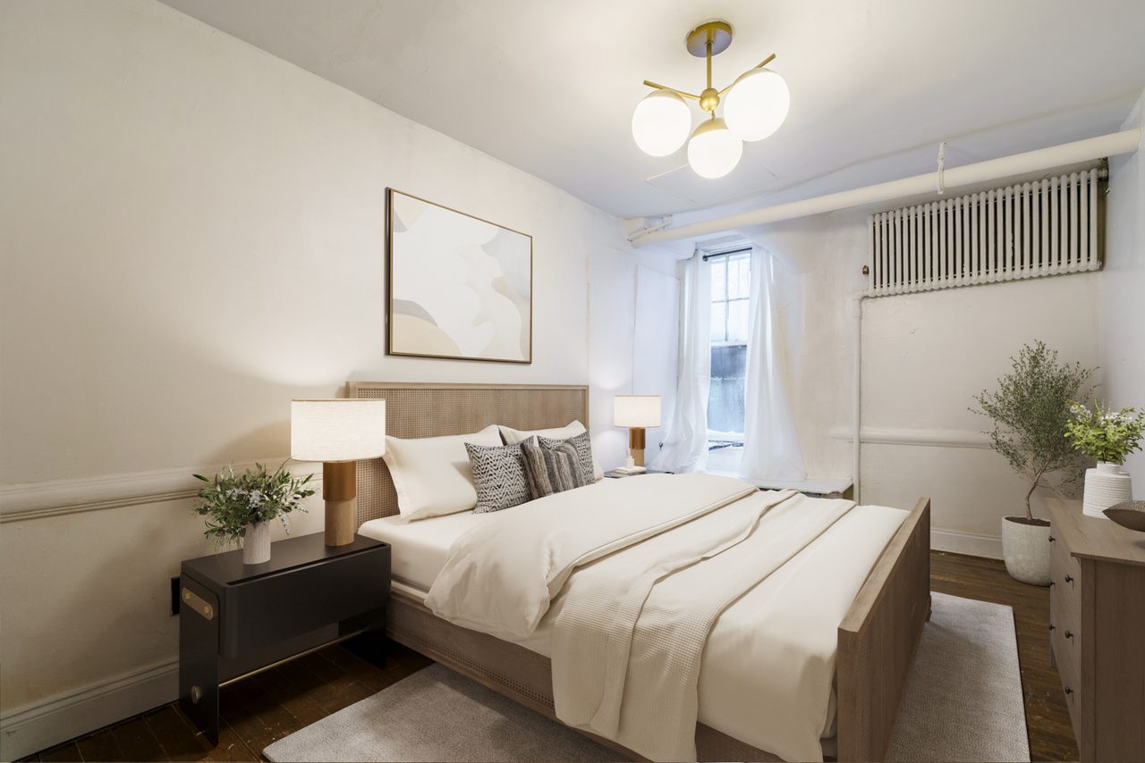 #909: Bedford-Stuyvesant - Full Bedroom A - 17