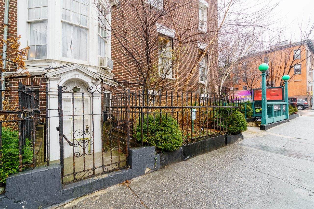 #909: Bedford-Stuyvesant - Full Bedroom E - 12