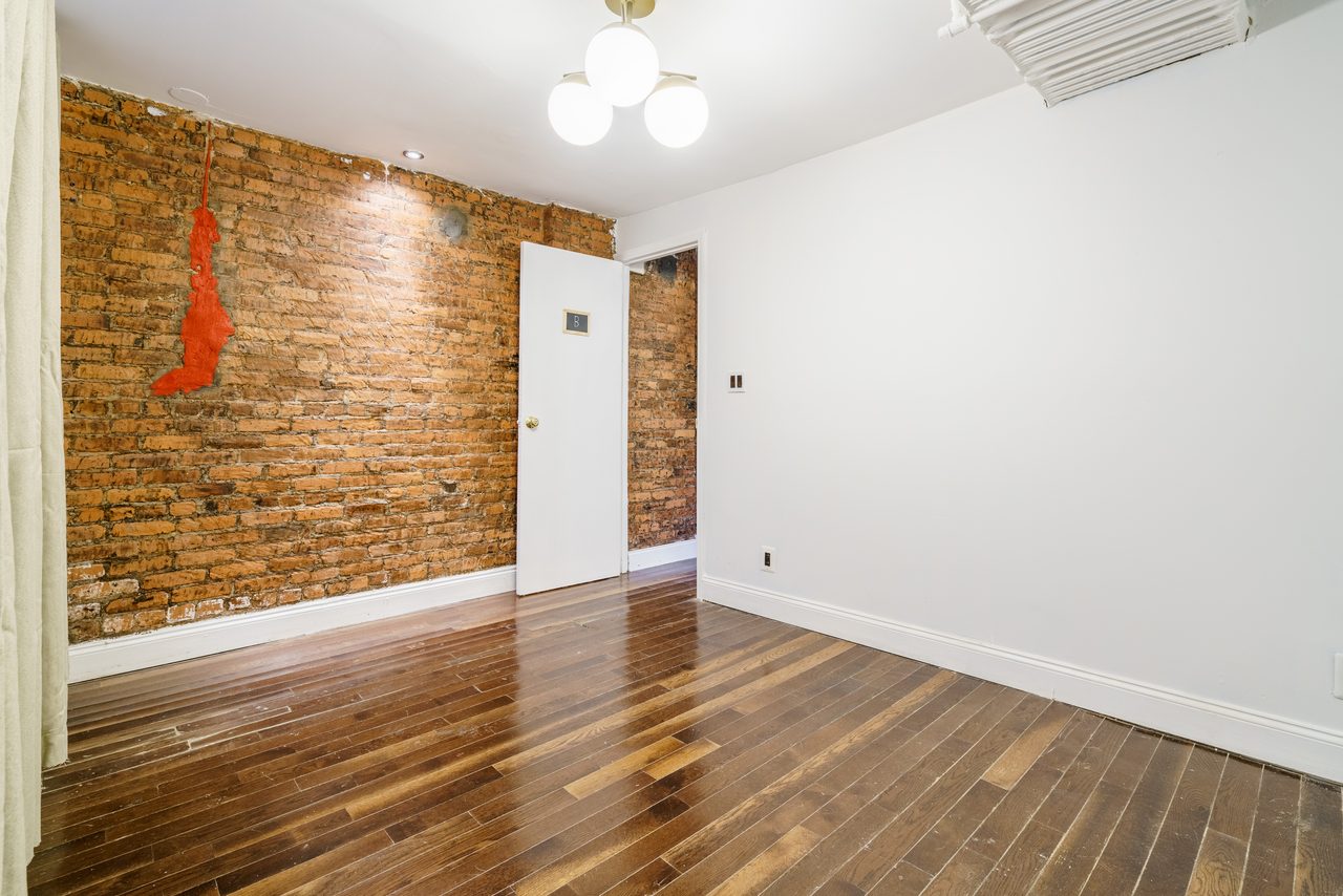 #909: Bedford-Stuyvesant - Full Bedroom B - 14