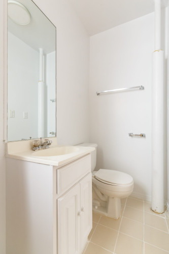 #1727: Lincoln Square  - Gallery -  4