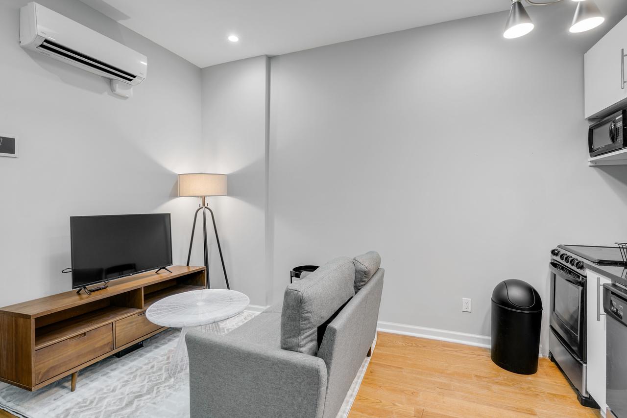 #480: Upper East Side - Full Bedroom A - #480: Upper East Side - Gallery - 9