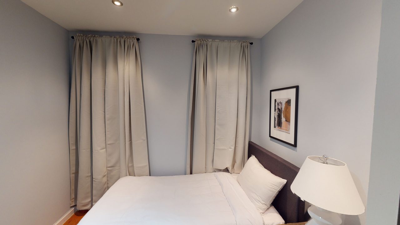 #761: Upper West Side - Twin Bedroom B - #761: Upper West Side - Gallery - 2