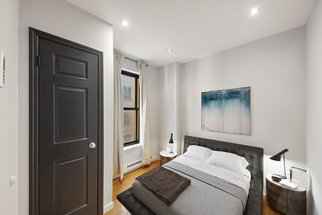 #761: Upper West Side - Twin Bedroom D - #761: Upper West Side - Gallery - 2