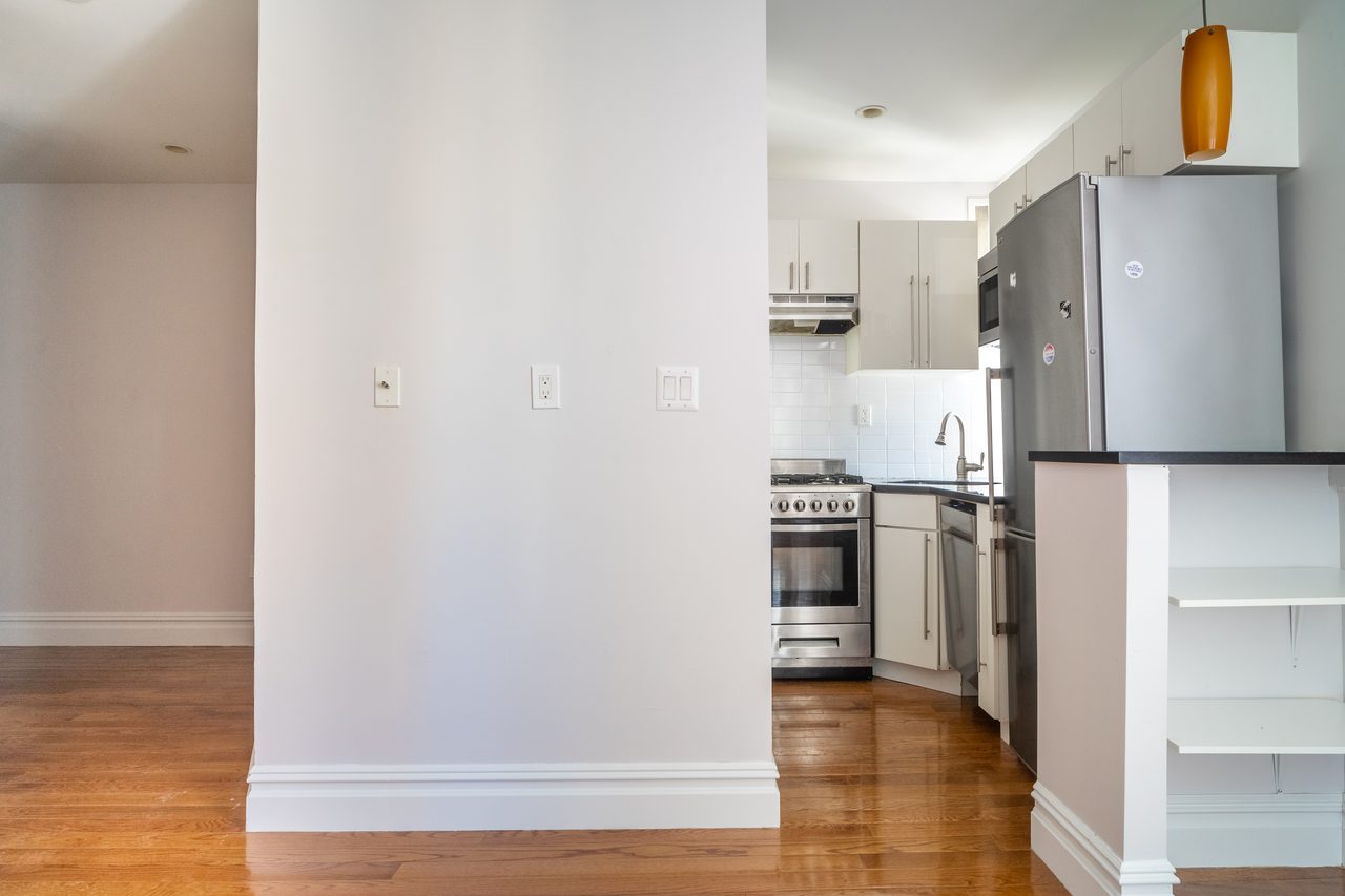 #974: East Village - 1 Bedroom (Full) - #974: East Village - Gallery - 25