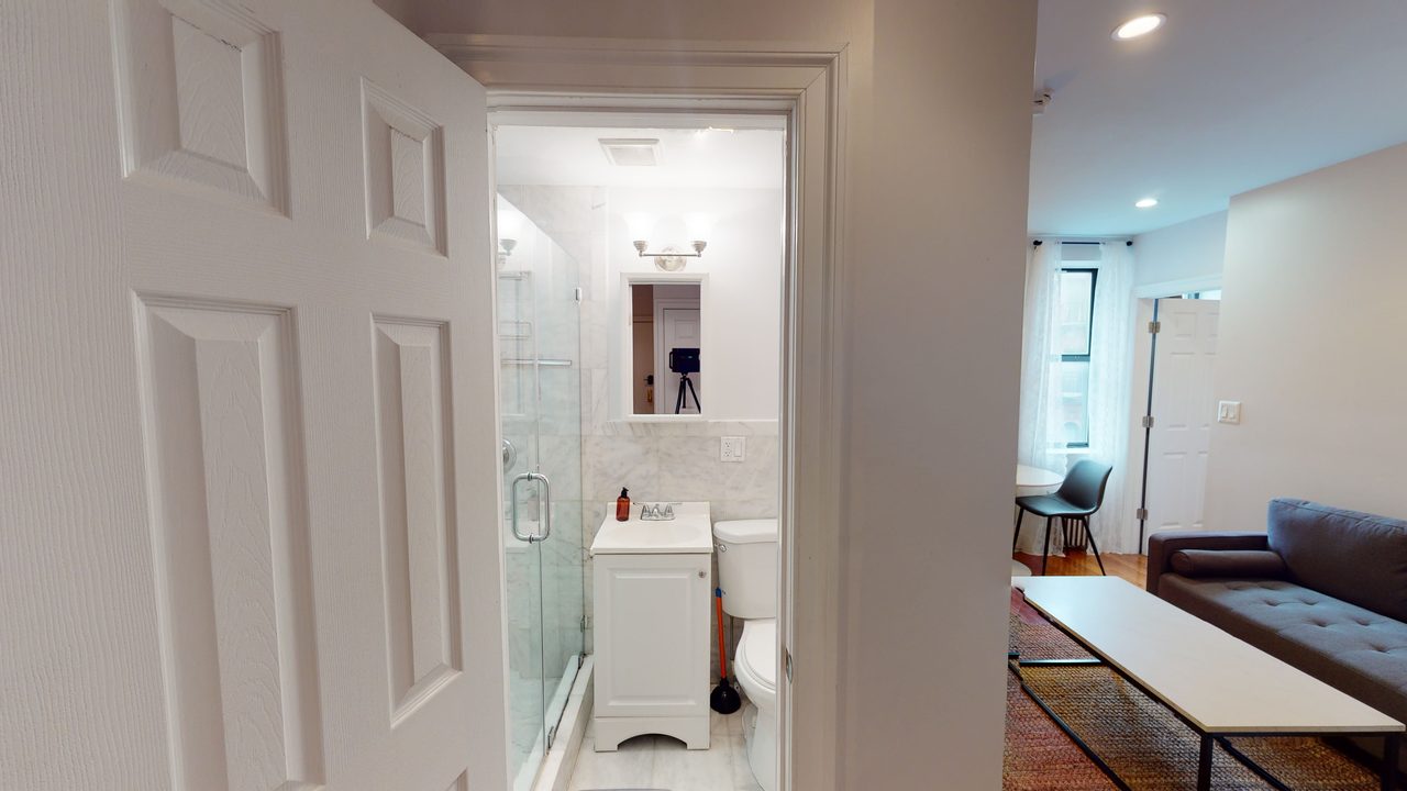 #974: East Village - 1 Bedroom (Full) - #974: East Village - Gallery - 10