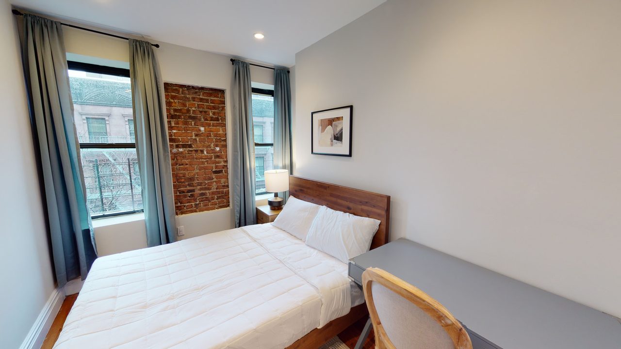 #704: East Harlem - Queen Bedroom B - #704: East Harlem - Gallery - 2