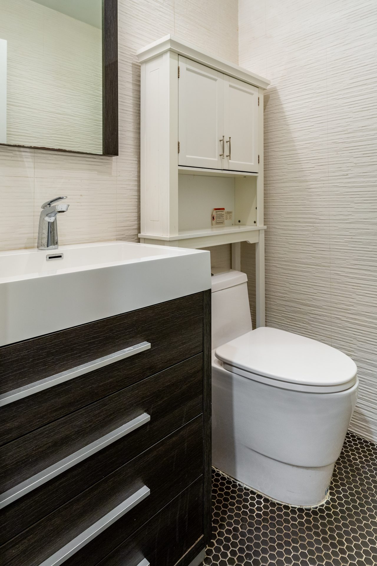 #684: East Village - 1 Bedroom (Full) - 5